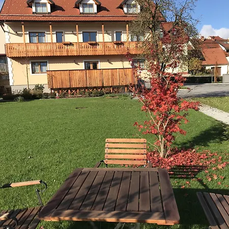 Zamorc 4* Škofja Loka