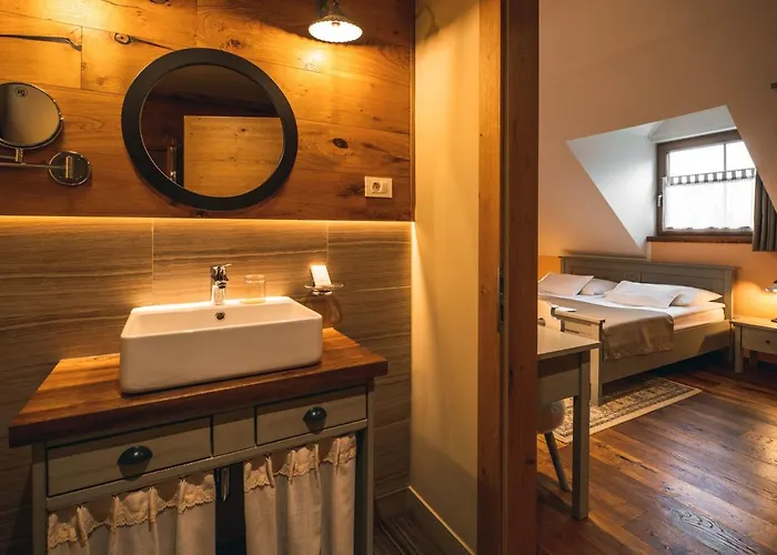 Zamorc 4* Škofja Loka